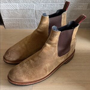 Allen Edmonds Weatherproof Men's Brown Suede Chelsea Boots